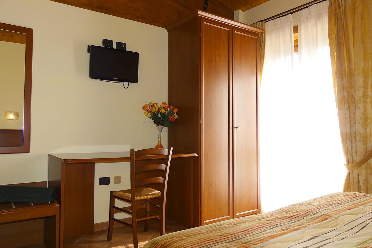 Villa Montotto Monterubbiano Εξωτερικό φωτογραφία